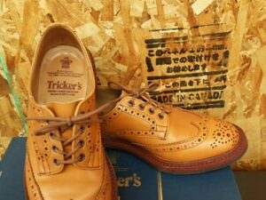 TRICKER’S　カントリーシューズ　ダイナイト