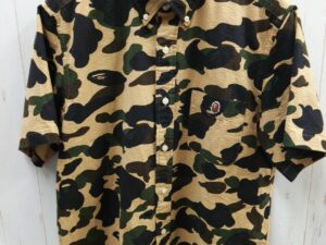 A BATHING APE　カモフラ　シャツ　入荷